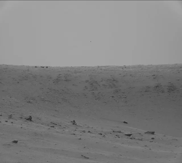 Sol 2318: Mast Camera (Mastcam)