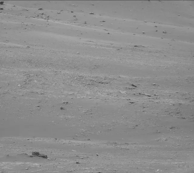 Sol 2318: Mast Camera (Mastcam)