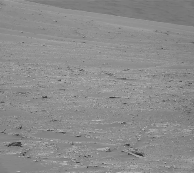 Sol 2318: Mast Camera (Mastcam)