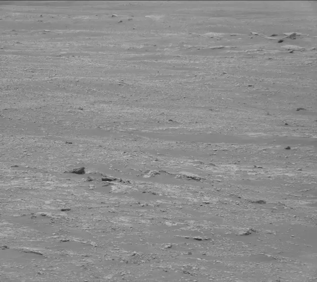 Sol 2318: Mast Camera (Mastcam)