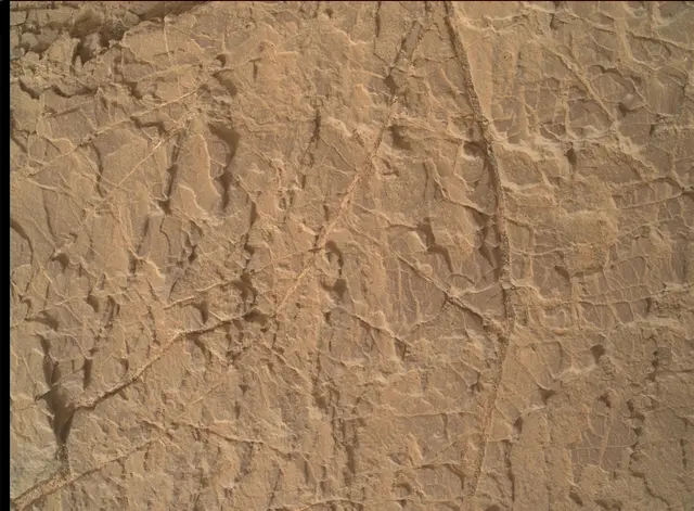Sol 2318: Mars Hand Lens Imager (MAHLI)