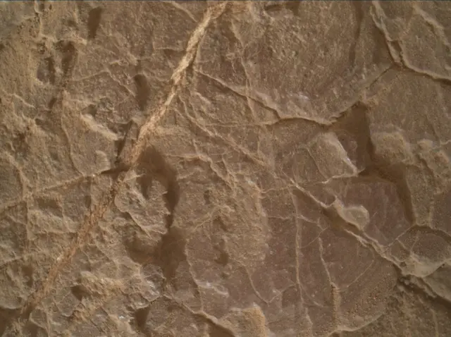 Sol 2318: Mars Hand Lens Imager (MAHLI)
