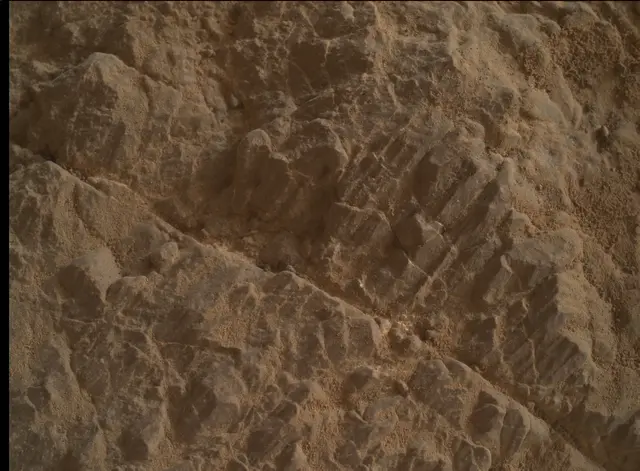 Sol 2318: Mars Hand Lens Imager (MAHLI)