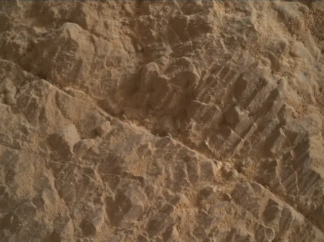 Sol 2318: Mars Hand Lens Imager (MAHLI)
