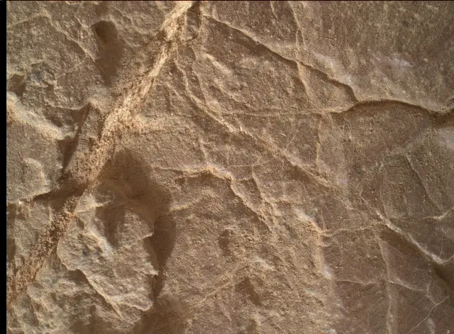 Sol 2318: Mars Hand Lens Imager (MAHLI)