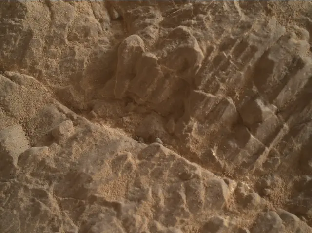 Sol 2318: Mars Hand Lens Imager (MAHLI)