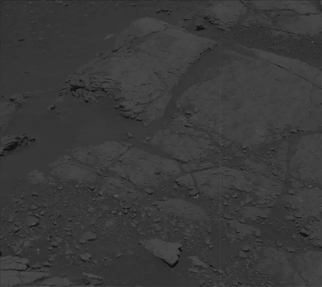 Sol 2319: Mast Camera (Mastcam)