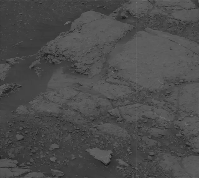 Sol 2319: Mast Camera (Mastcam)
