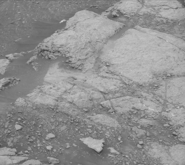 Sol 2319: Mast Camera (Mastcam)