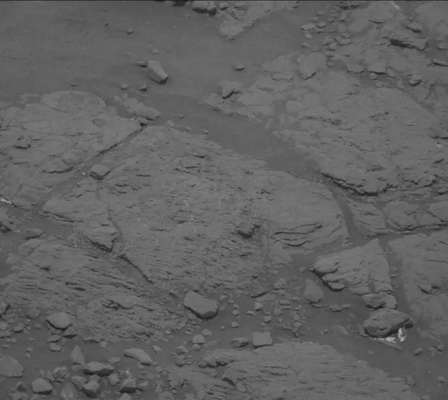 Sol 2319: Mast Camera (Mastcam)