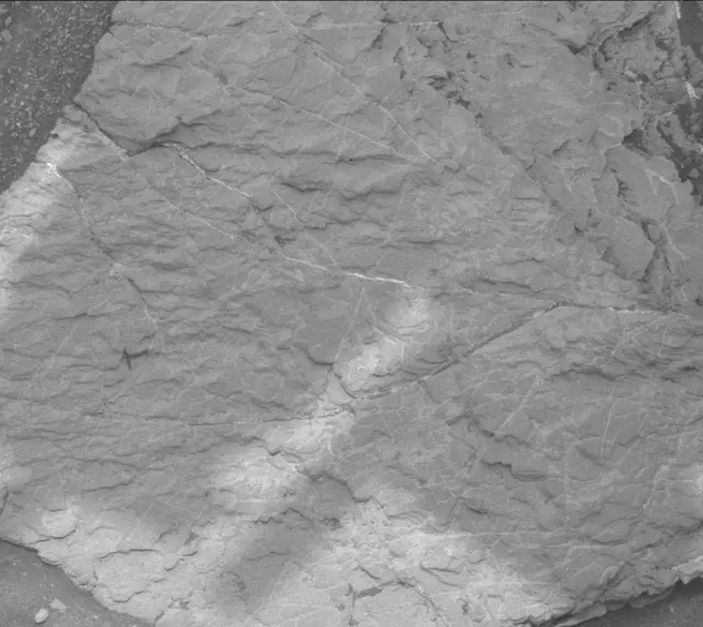 Sol 2319: Mast Camera (Mastcam)