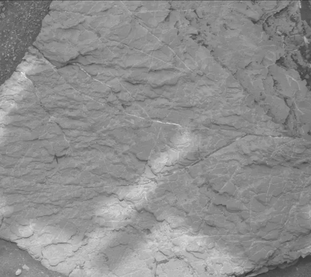 Sol 2319: Mast Camera (Mastcam)