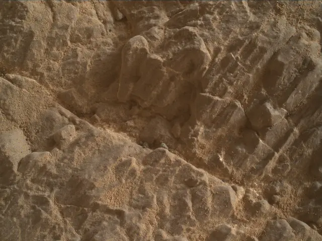 Sol 2319: Mars Hand Lens Imager (MAHLI)