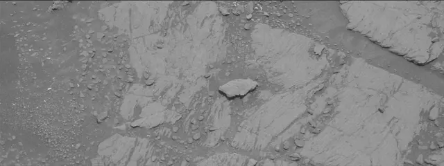 Sol 2320: Mast Camera (Mastcam)