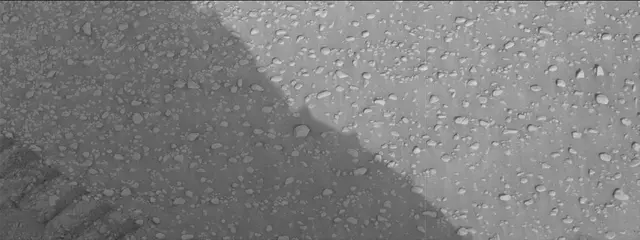 Sol 2320: Mast Camera (Mastcam)