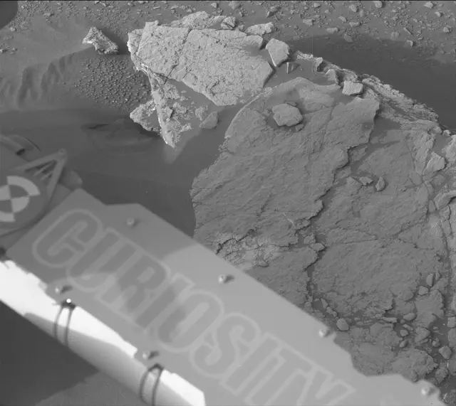 Sol 2320: Mast Camera (Mastcam)
