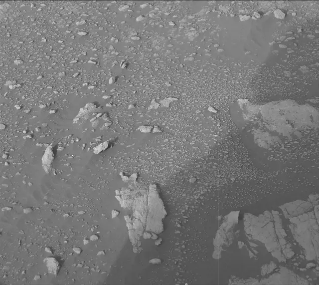Sol 2320: Mast Camera (Mastcam)