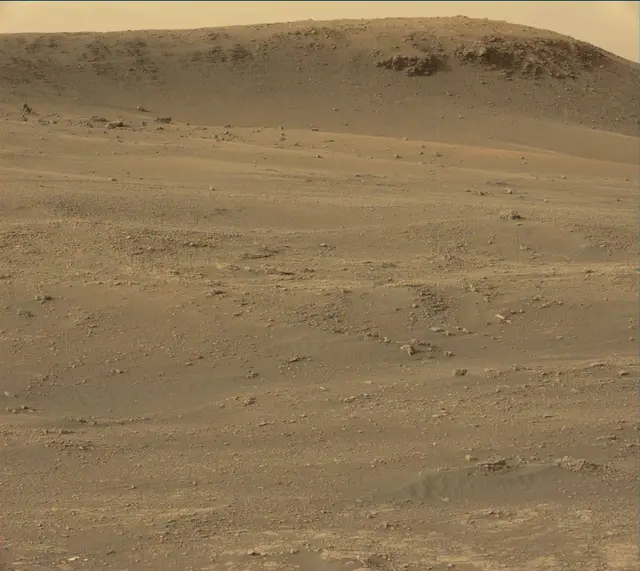 Sol 2320: Mast Camera (Mastcam)