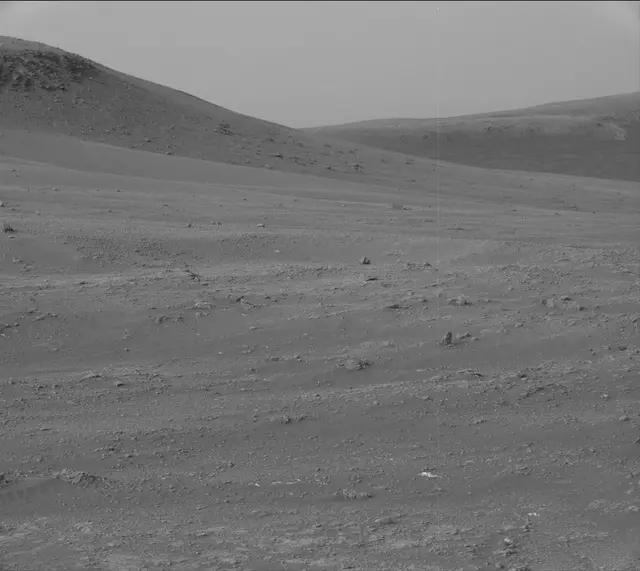Sol 2320: Mast Camera (Mastcam)