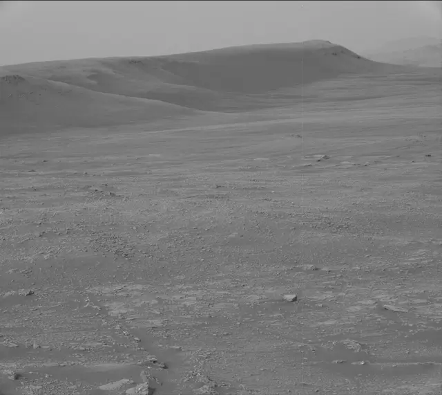 Sol 2320: Mast Camera (Mastcam)