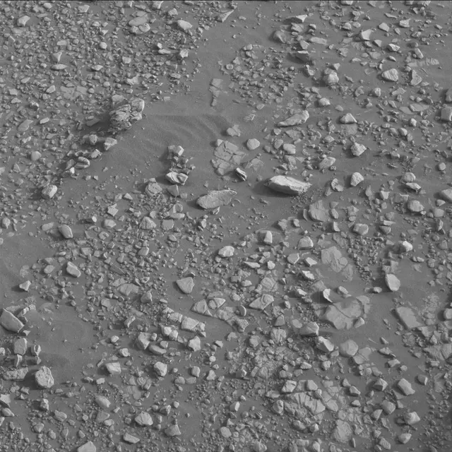 Sol 2320: Mast Camera (Mastcam)