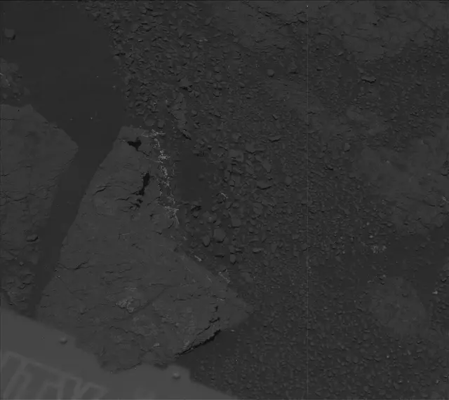 Sol 2320: Mast Camera (Mastcam)
