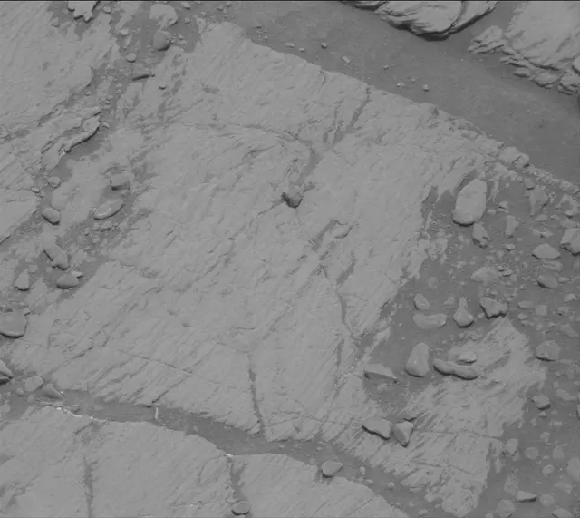 Sol 2320: Mast Camera (Mastcam)