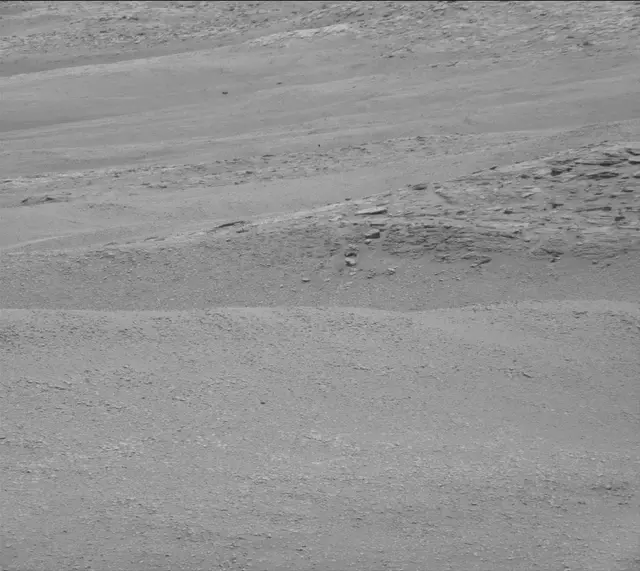 Sol 2320: Mast Camera (Mastcam)