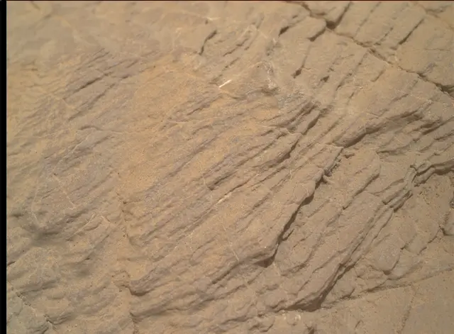 Sol 2320: Mars Hand Lens Imager (MAHLI)