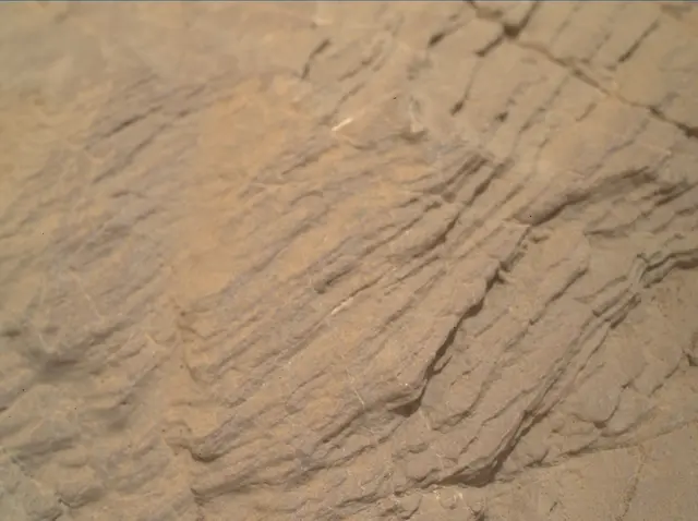 Sol 2320: Mars Hand Lens Imager (MAHLI)