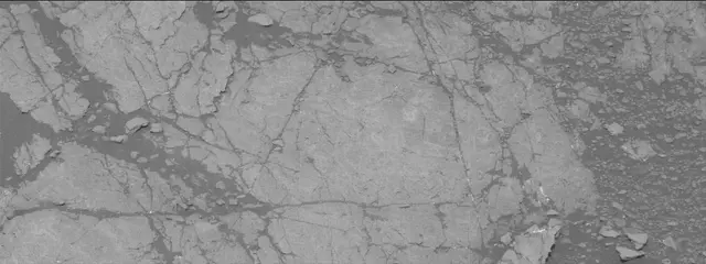 Sol 2333: Mast Camera (Mastcam)