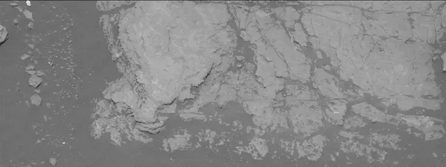 Sol 2333: Mast Camera (Mastcam)