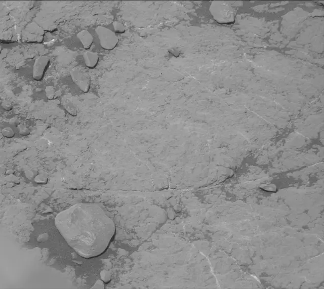 Sol 2333: Mast Camera (Mastcam)