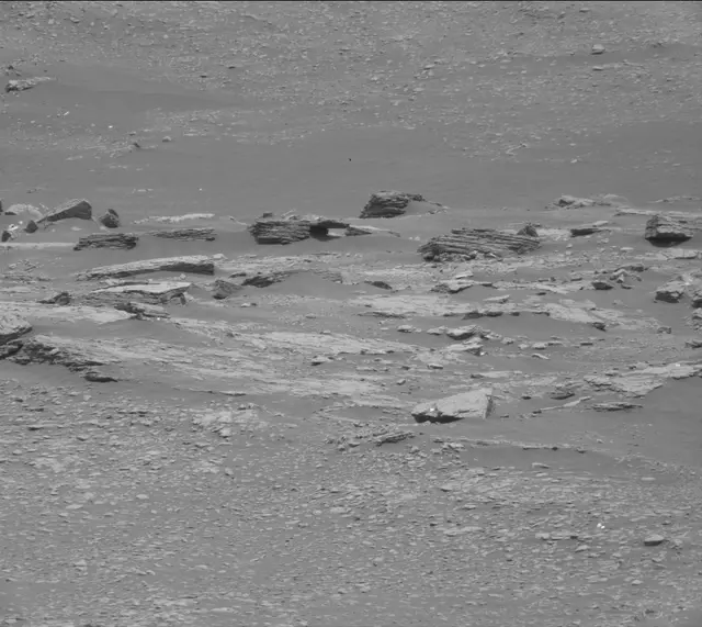 Sol 2333: Mast Camera (Mastcam)