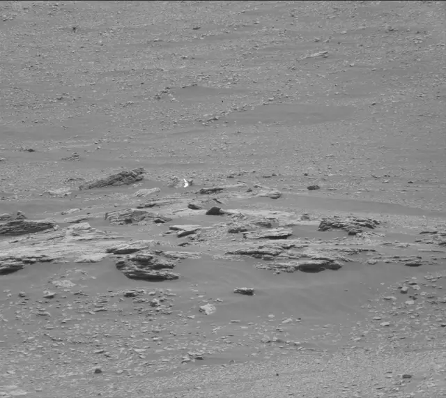 Sol 2333: Mast Camera (Mastcam)