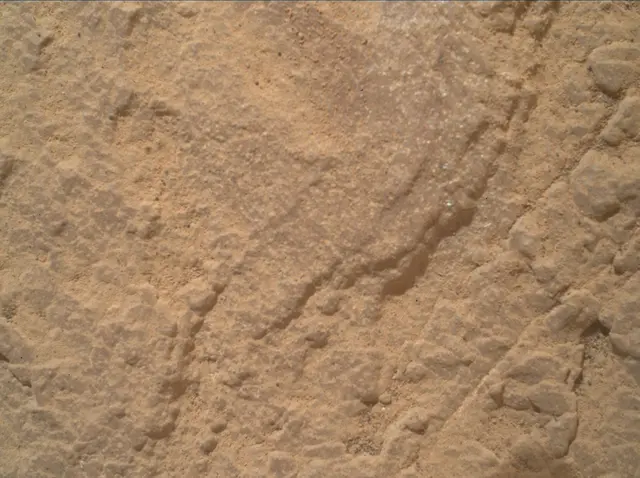 Sol 2333: Mars Hand Lens Imager (MAHLI)