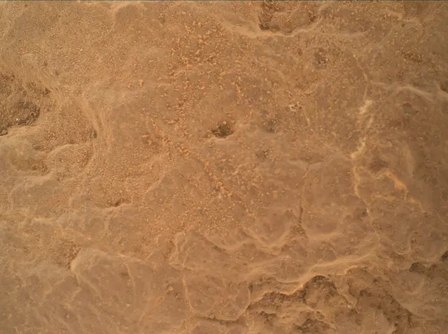 Sol 2333: Mars Hand Lens Imager (MAHLI)