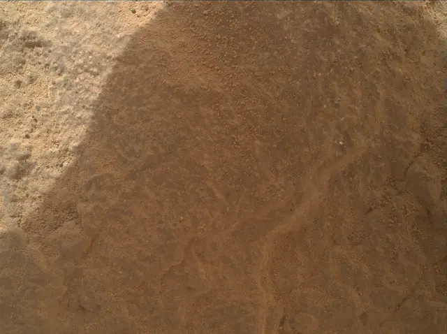 Sol 2333: Mars Hand Lens Imager (MAHLI)