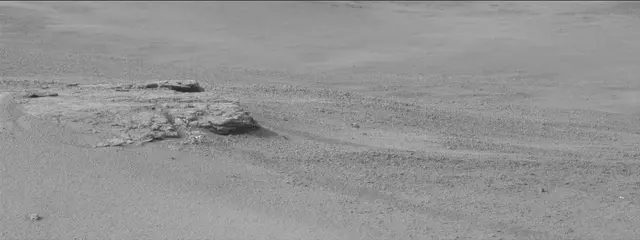 Sol 2334: Mast Camera (Mastcam)