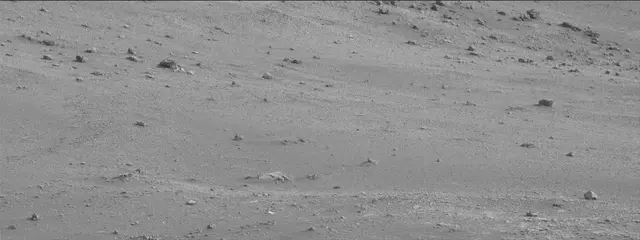 Sol 2334: Mast Camera (Mastcam)