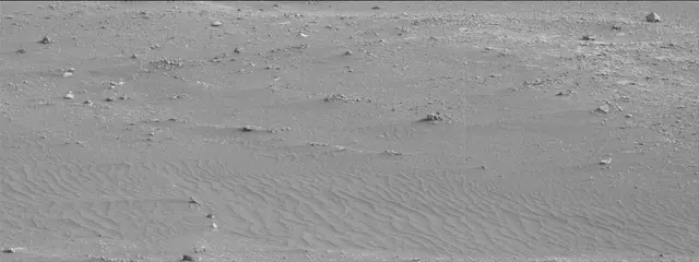 Sol 2334: Mast Camera (Mastcam)