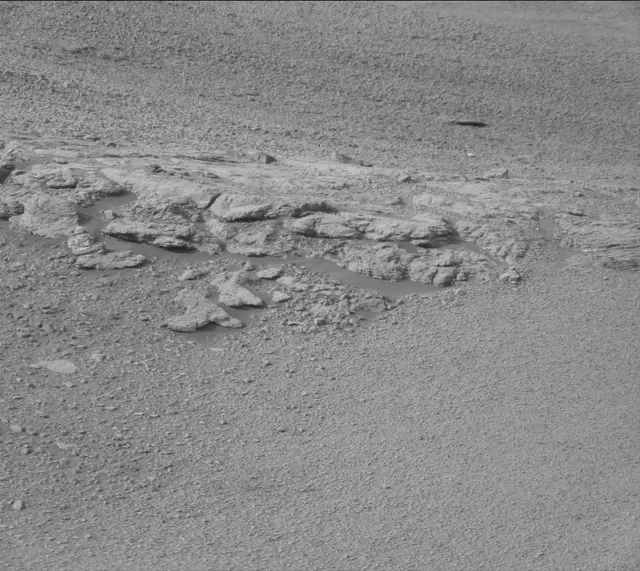 Sol 2334: Mast Camera (Mastcam)