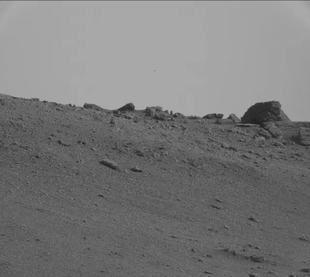Sol 2334: Mast Camera (Mastcam)