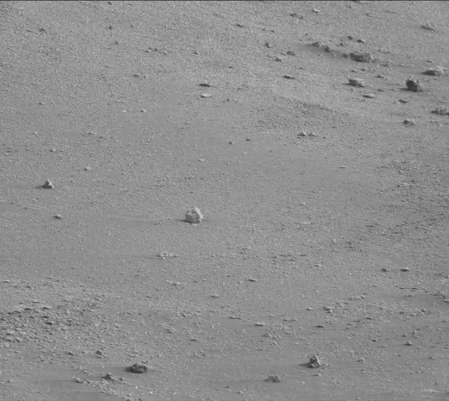 Sol 2334: Mast Camera (Mastcam)