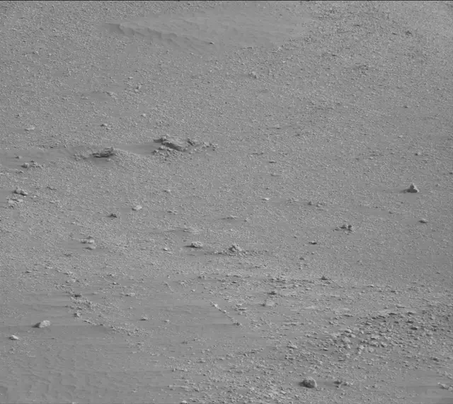 Sol 2334: Mast Camera (Mastcam)