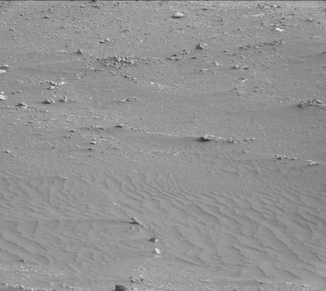 Sol 2334: Mast Camera (Mastcam)