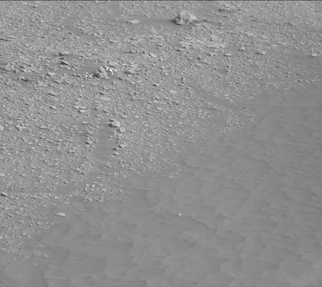 Sol 2334: Mast Camera (Mastcam)