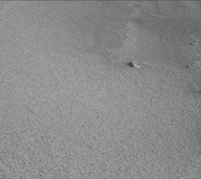 Sol 2334: Mast Camera (Mastcam)