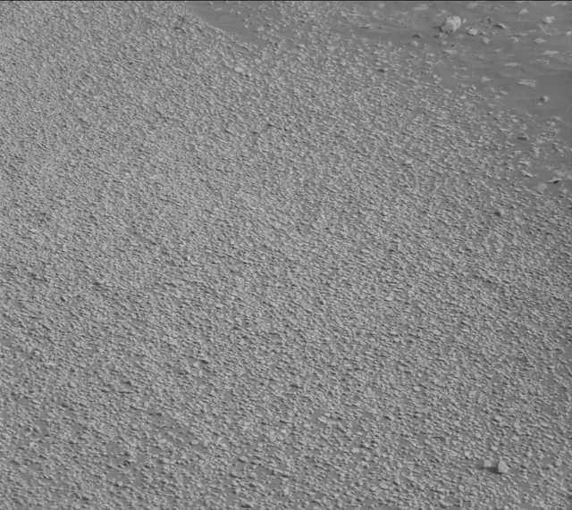 Sol 2334: Mast Camera (Mastcam)