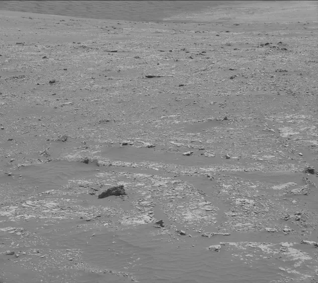 Sol 2338: Mast Camera (Mastcam)